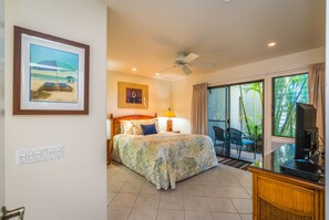 2 bedrooms, iron/ironing board, free WiFi, bed sheets - Stunning Ocean Views! Prime Location! Ekolu # 1705 (Wailea)