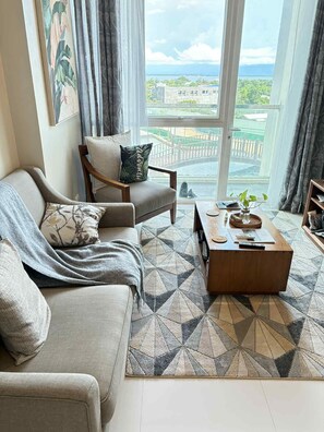 Televisión de pantalla plana