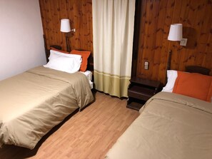 Soundproofing, free WiFi
