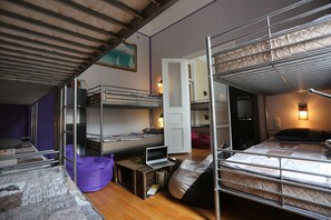 In-room safe, free WiFi, bed sheets