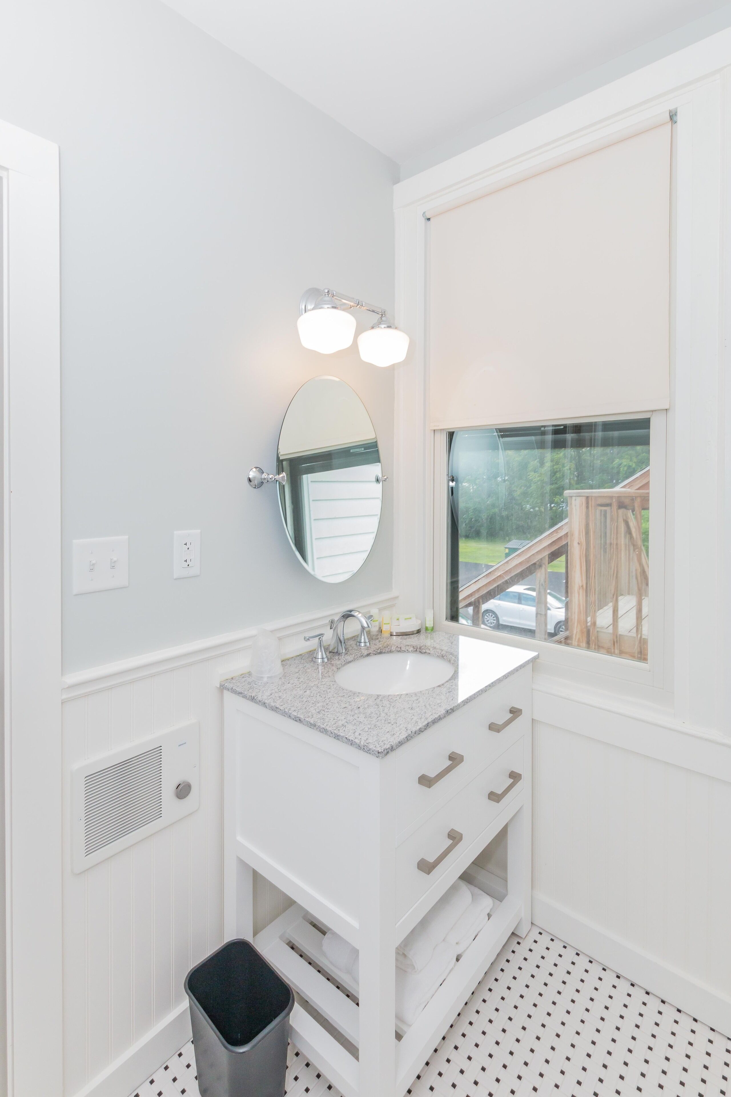 double room (frenchman's) | bathroom | free toiletries, hair dryer, towels