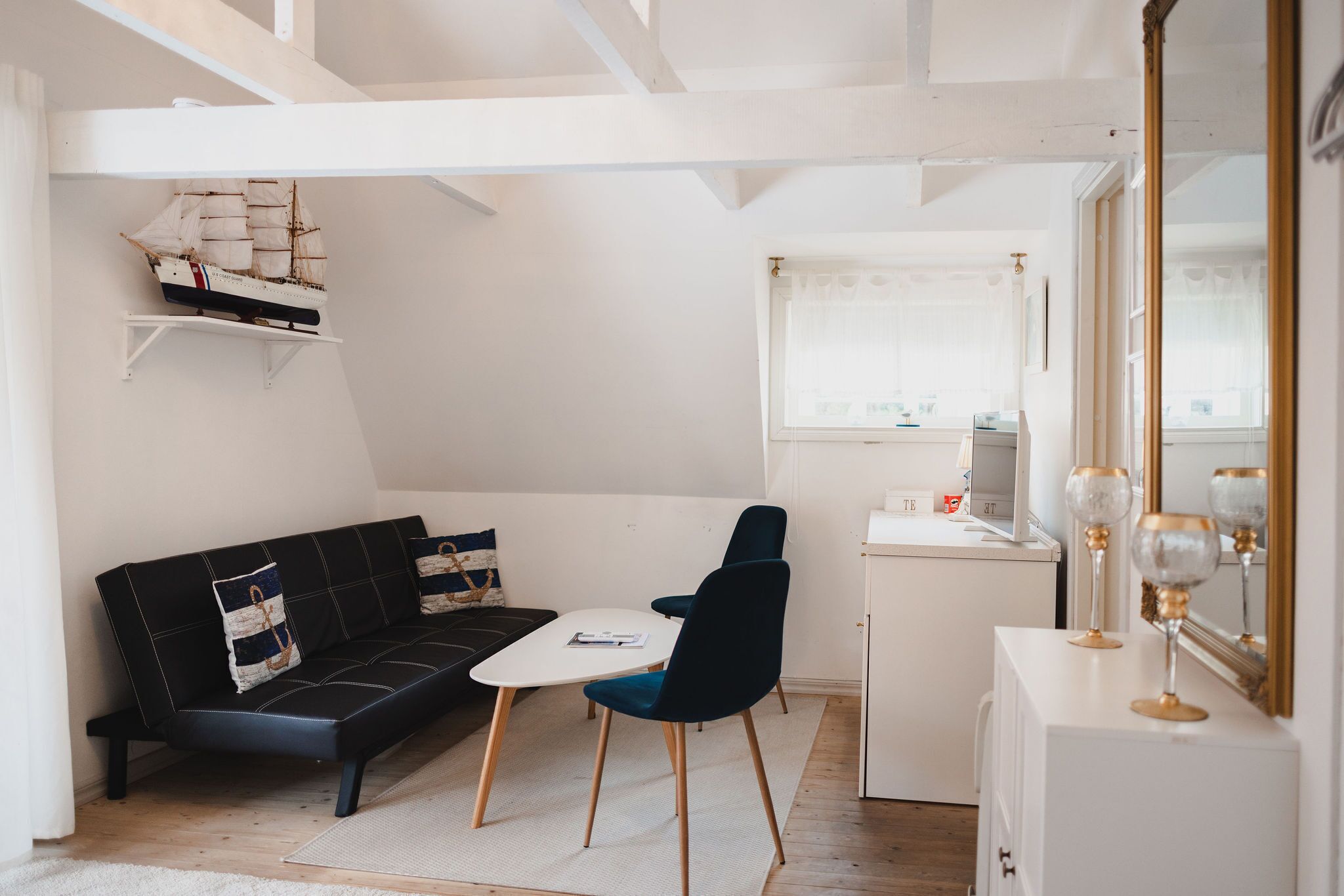 deluxe double room, 1 queen bed | view from room