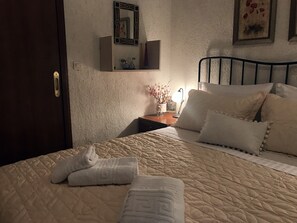 Casa | 3 quartos, ferros/tábuas de passar roupa, Wi-Fi de cortesia