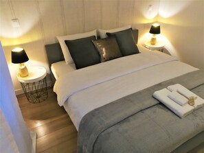 1 Schlafzimmer, Bügeleisen/Bügelbrett, kostenloses WLAN