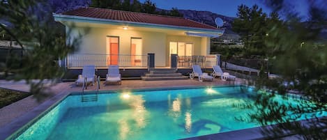 Piscine extérieure