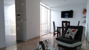 Family House, Multiple Beds, Accessible, Non Smoking | Living room - Brumas de Curiti (San José de Cúcuta)