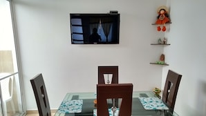 Family House, Multiple Beds, Accessible, Non Smoking | In-room dining - Brumas de Curiti (San José de Cúcuta)