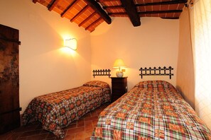 2 camere, ferro/asse da stiro, culla da viaggio, Wi-Fi gratuito