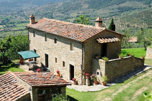 Esterni