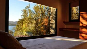 Classic Room, 1 Double Bed | Premium bedding, down duvets, minibar, in-room safe