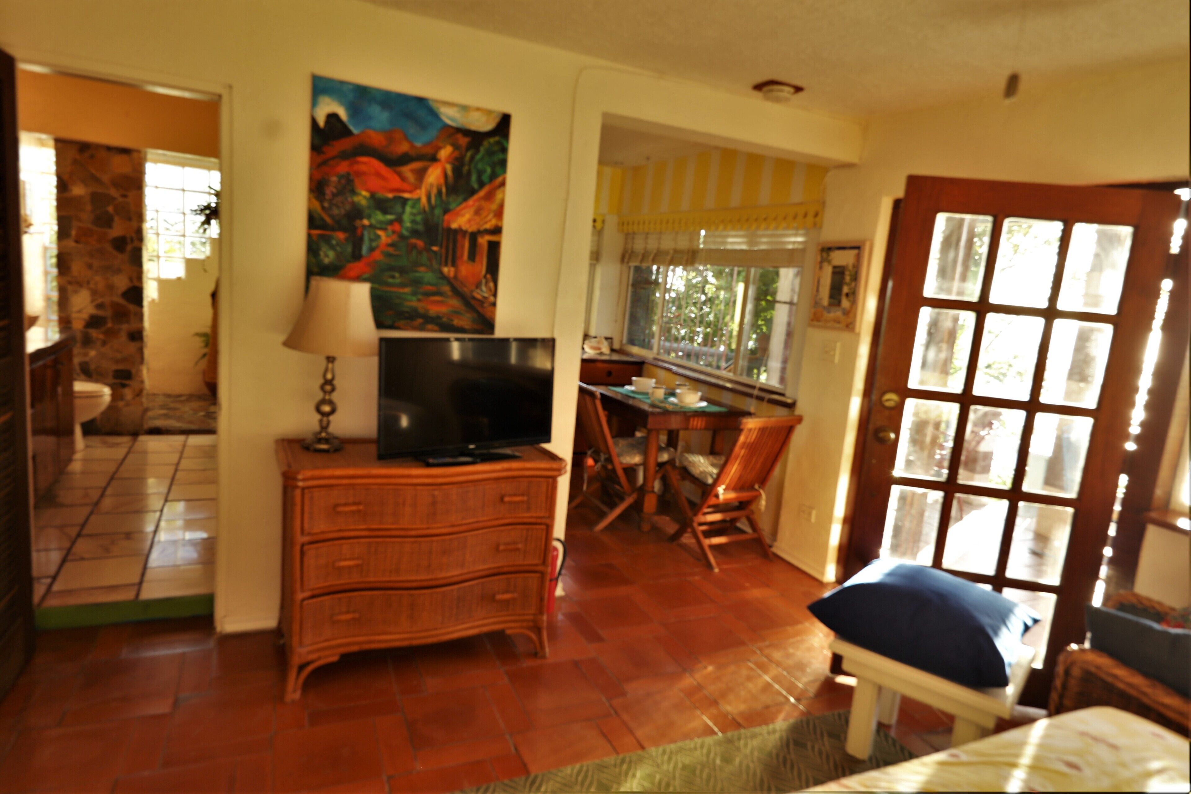 Fer et planche à repasser, Wi-Fi, draps fournis