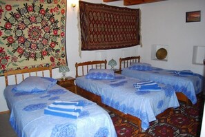Iron/ironing board, free WiFi - Mekhtar Ambar (Bukhara)