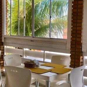 Free daily buffet breakfast  - Pousada Barra Bonita (Barra de São Miguel)