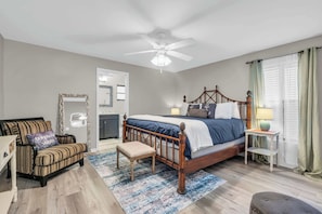 3 bedrooms, desk, iron/ironing board, WiFi
