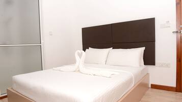 5 chambres, Wi-Fi gratuit, draps fournis