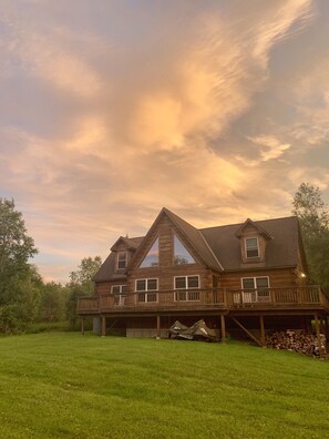 Exterior - Log Home# w/ Incomparable Peace, Serenity, Privacy And The First Class Amenities (Mt Holly)