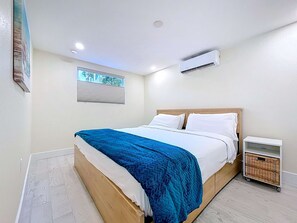 1 soverom, strykejern/-brett, wi-fi og sengetøy