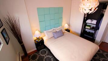 1 chambre, fer et planche à repasser, accès au Wi-Fi (inclus)