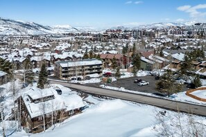 Unclassified image, 5 of 50, button