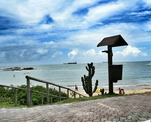 Peracanga / Bacutia Beach Block, Guarapari, 2 Bedrooms, Garage, super fast Wi-Fi