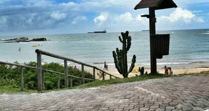 Peracanga / Bacutia Beach Block, Guarapari, 2 Bedrooms, Garage, super fast Wi-Fi