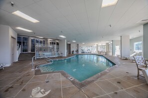 Piscina coperta, piscina all'aperto
