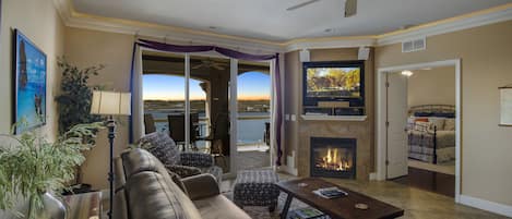 TV, fireplace, DVD player