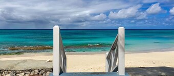 Crabtree #3 Best Beach -Walk 2 Restaurant and Town