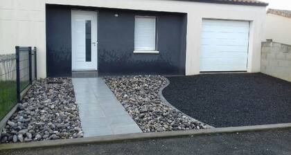 Furnished house for seasonal rental