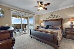 3 bedrooms, iron/ironing board, free WiFi, bed sheets - Lands' End V.I.P. 3 Suite Condo - Near Outlet Mall - Elevator, Wi-Fi, Water Park (Osage Beach)