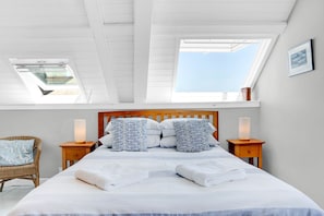 2 chambres, fer et planche à repasser, accès au Wi-Fi (inclus)