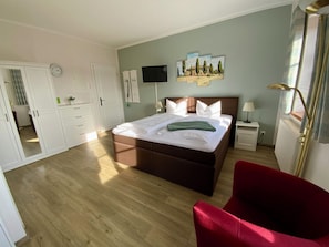 1 Schlafzimmer, Bügeleisen/Bügelbrett, kostenloses WLAN, Bettwäsche