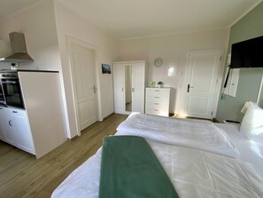 1 Schlafzimmer, Bügeleisen/Bügelbrett, kostenloses WLAN, Bettwäsche