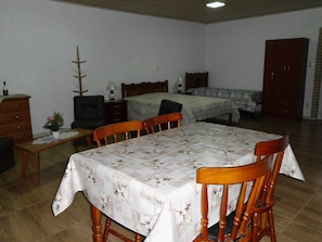 1 Schlafzimmer, kostenloses WLAN, Bettwäsche