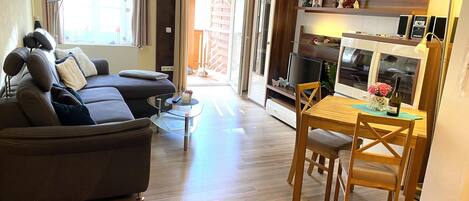 Televisión, libros, estéreo