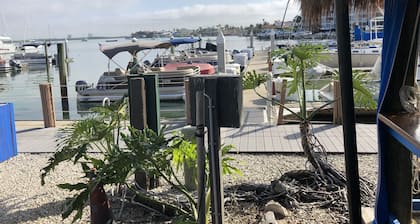 Limited Time Offer Rates on Renovated 2BR Condo Amazing Sunsets
