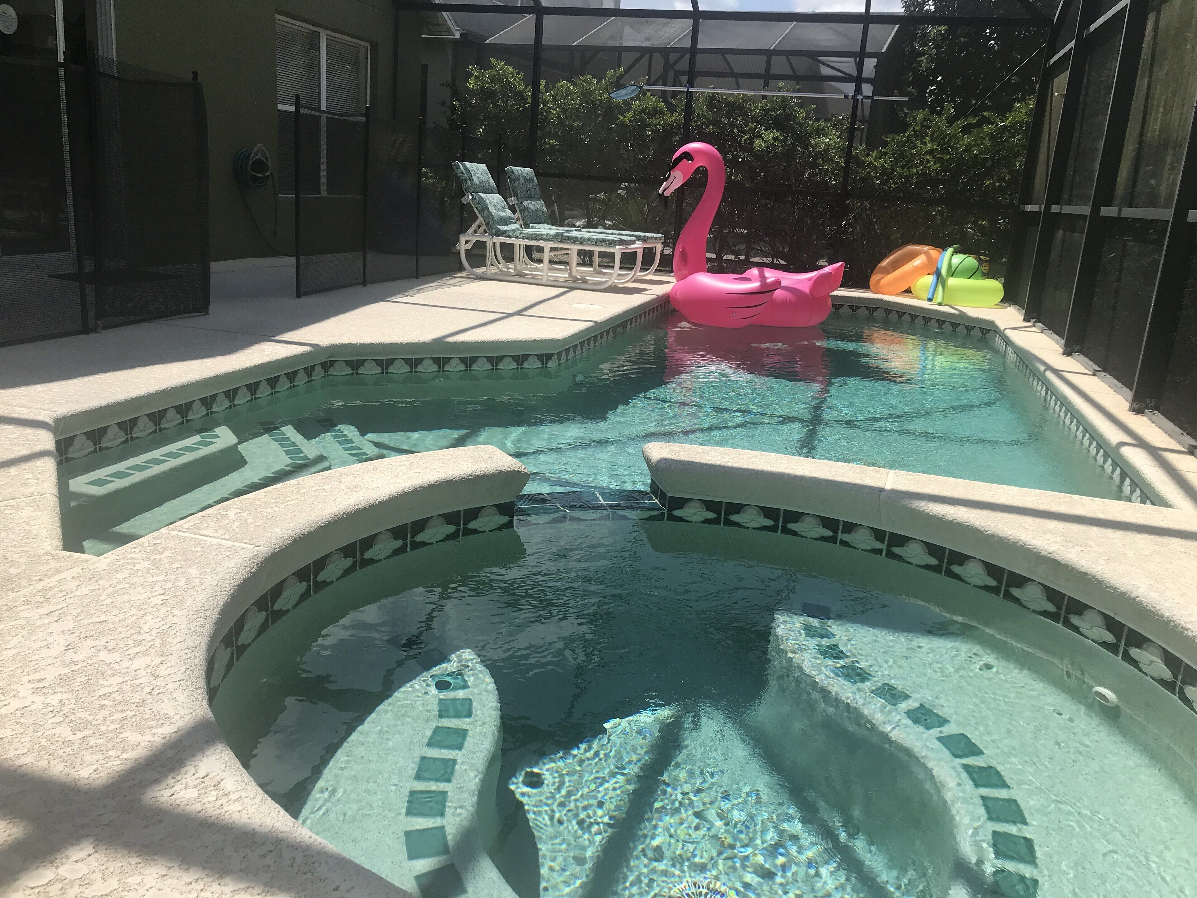 温水プール