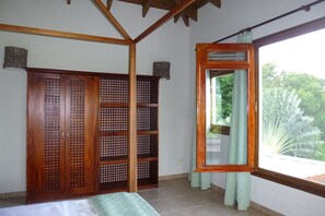 2 bedrooms, bed sheets