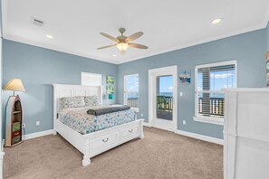 4 bedrooms, WiFi, bed sheets