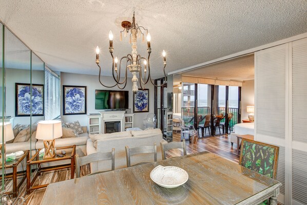 Smart-TV, Kamin, Videospiele, Musikbibliothek