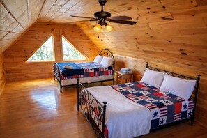 Desk, iron/ironing board, free WiFi, bed sheets - Spacious 5BR Mountain Escape Mt. Airy | With Views (Dobson)