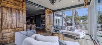 Upscale Lakefront Luxury at Lake of the Ozarks - Private Dock, Quiet Cove