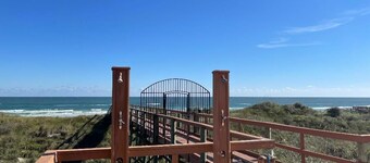  Direkte Ocean Front Condo med oppvarmet basseng ligger rett på havet