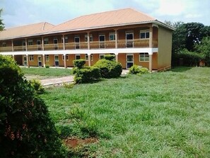 숙박 시설 정면