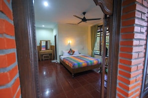 Standard Single Room, 1 Double Bed | Room amenity