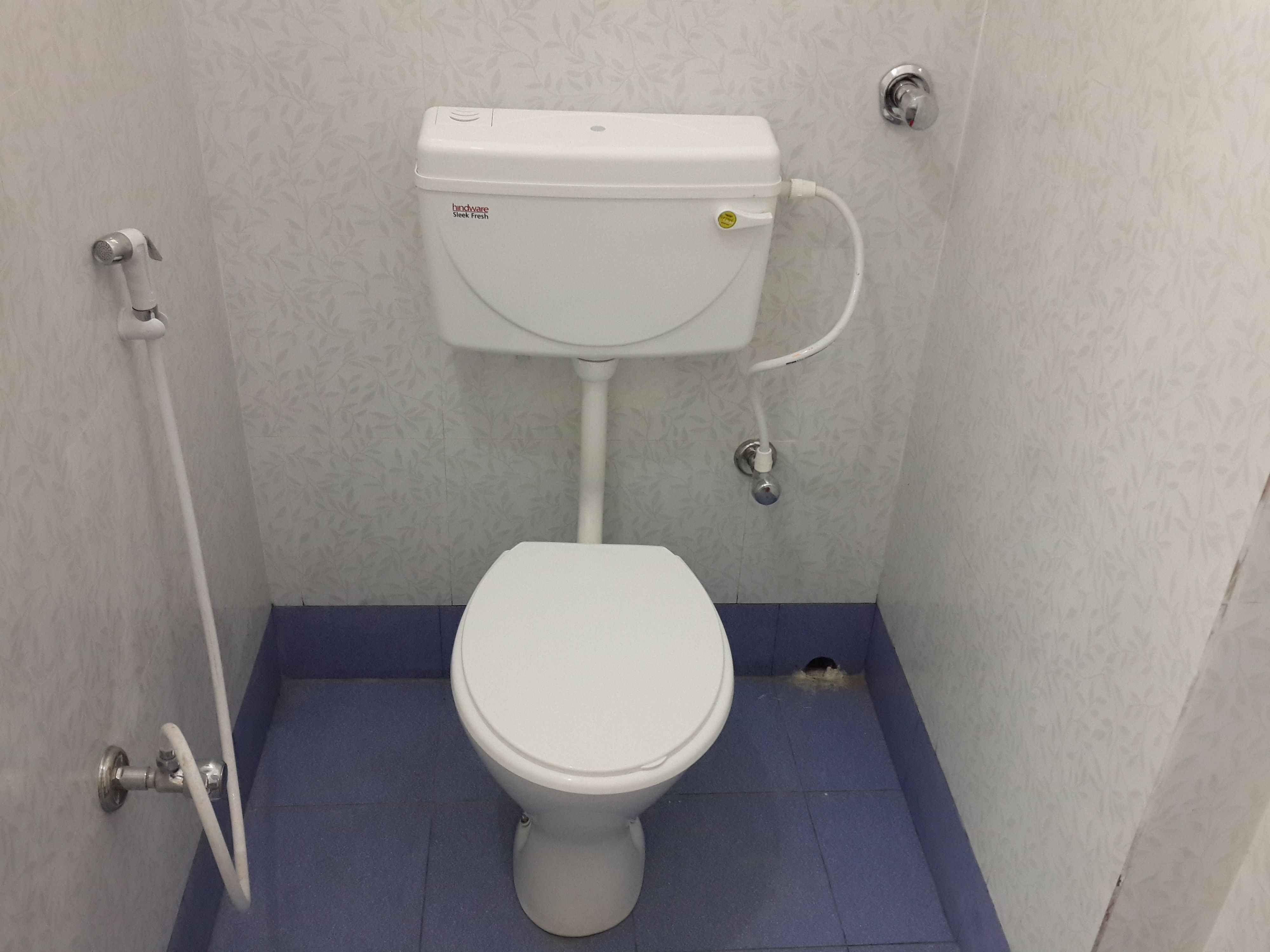 标准房 | 浴室 | 淋浴设施、免费洗浴用品、毛巾