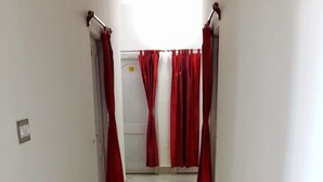 Unclassified image, 2 of 38, button - Lodge Lipika (Bolpur)