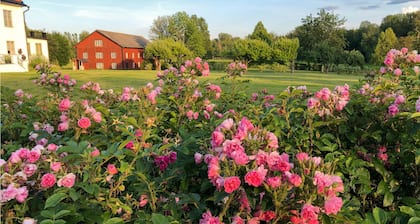 Bonita casa en Mantorp con WiFi