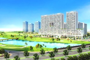 Pool - Diamond Suite Scenic Valley Condotel (Ho Chi Minh City)