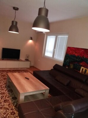 Chambre économique avec lits jumeaux, 1 chambre, salle de bains commune | Draps en coton égyptien, literie de qualité, couette en duvet